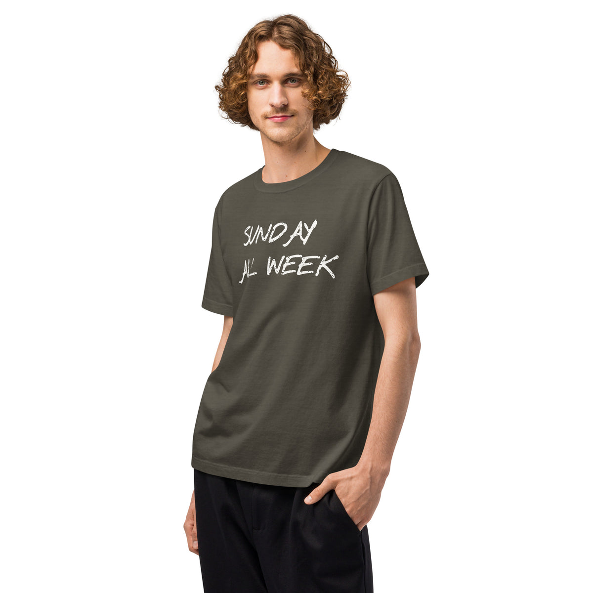 KUADRO 'Sunday all week' oversized tee in military green — side view